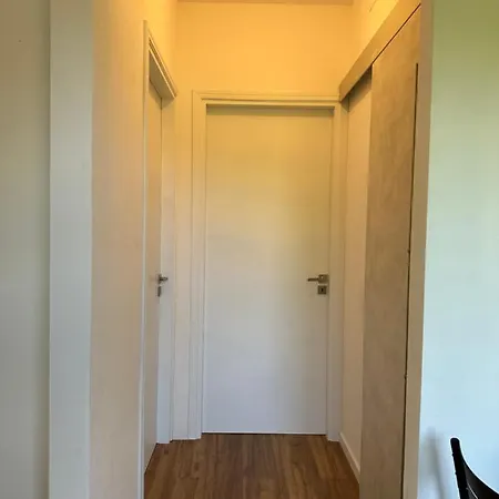 Jo's House