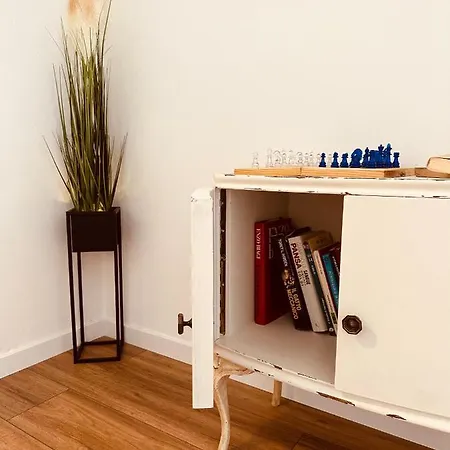 Jo's House